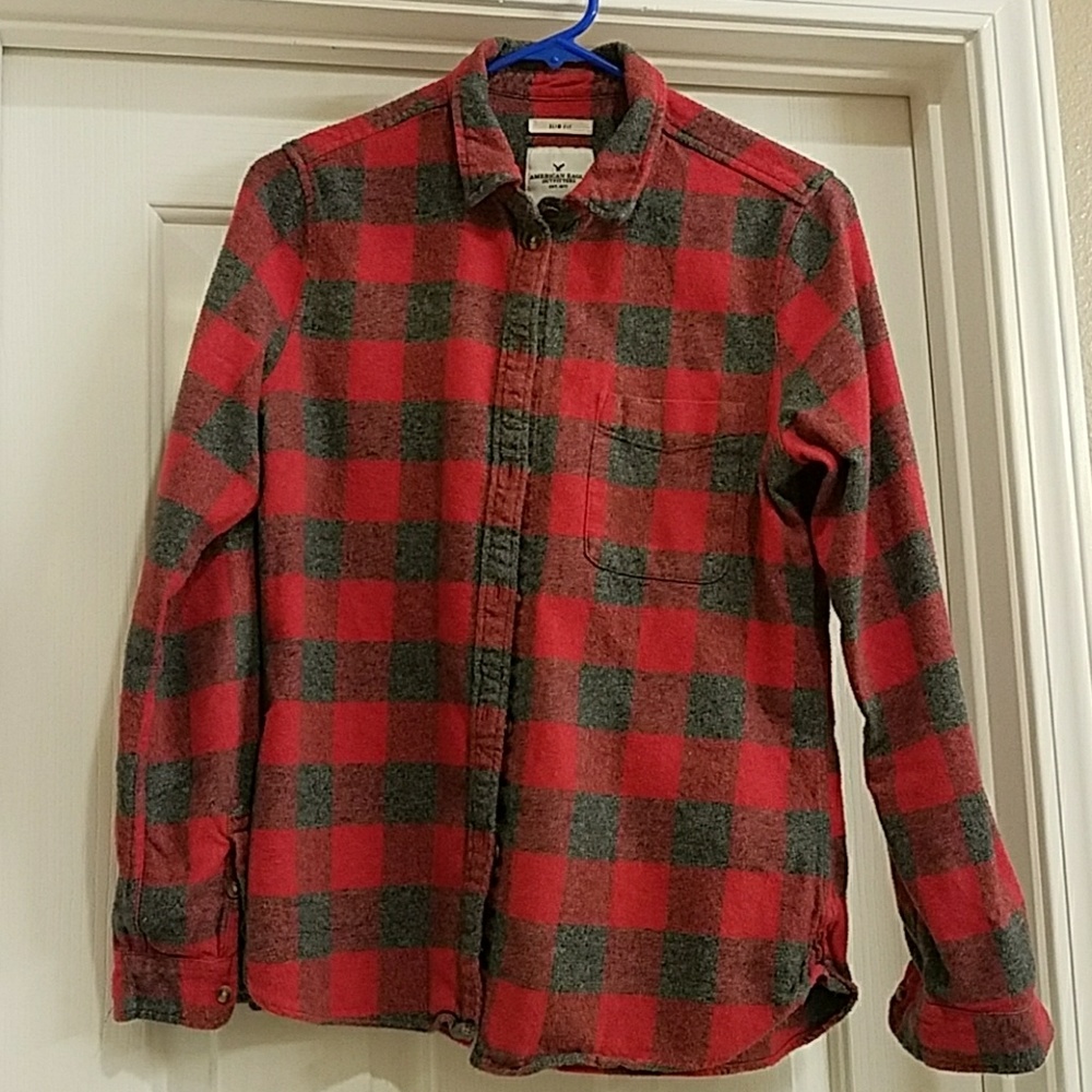American Eagle top